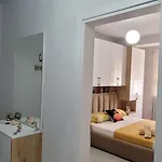 Apartamento Perla 9-